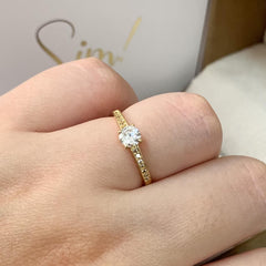 Solitário DIVA em Prata Banhado a Ouro 18K